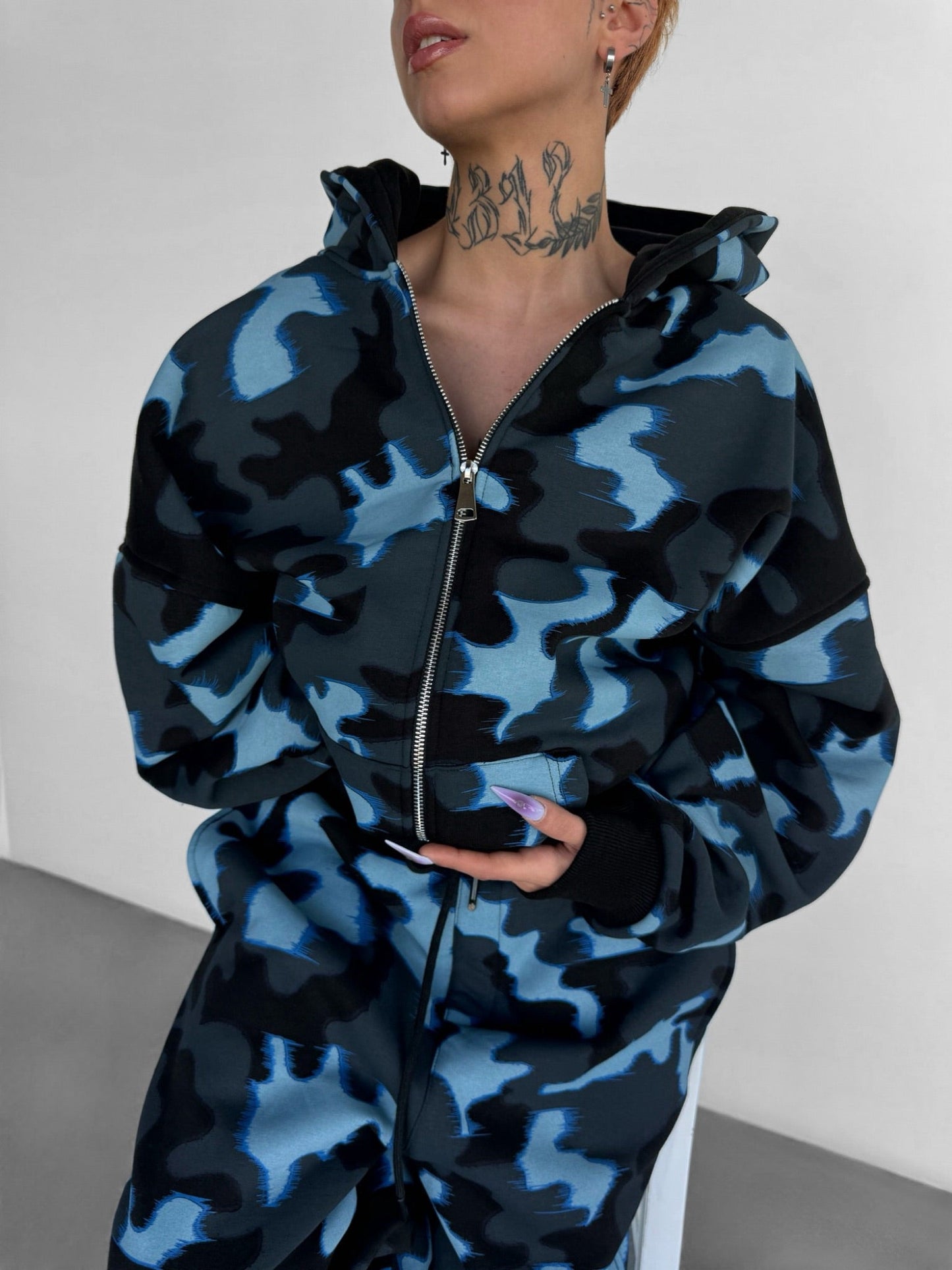 Women Oversize Camouflage Zipper Hoodie - Blue