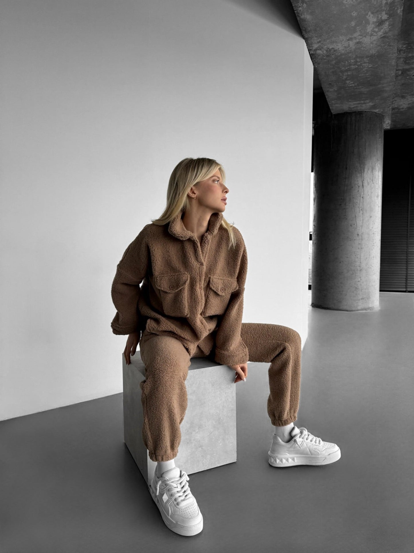 Plush Jogger - Brown